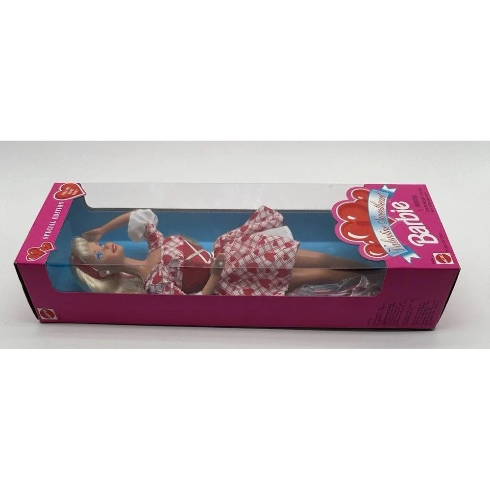 1995 MATTEL BARBIE VALENTINE SWEETHEART SPECIAL EDITION #14644 NEW